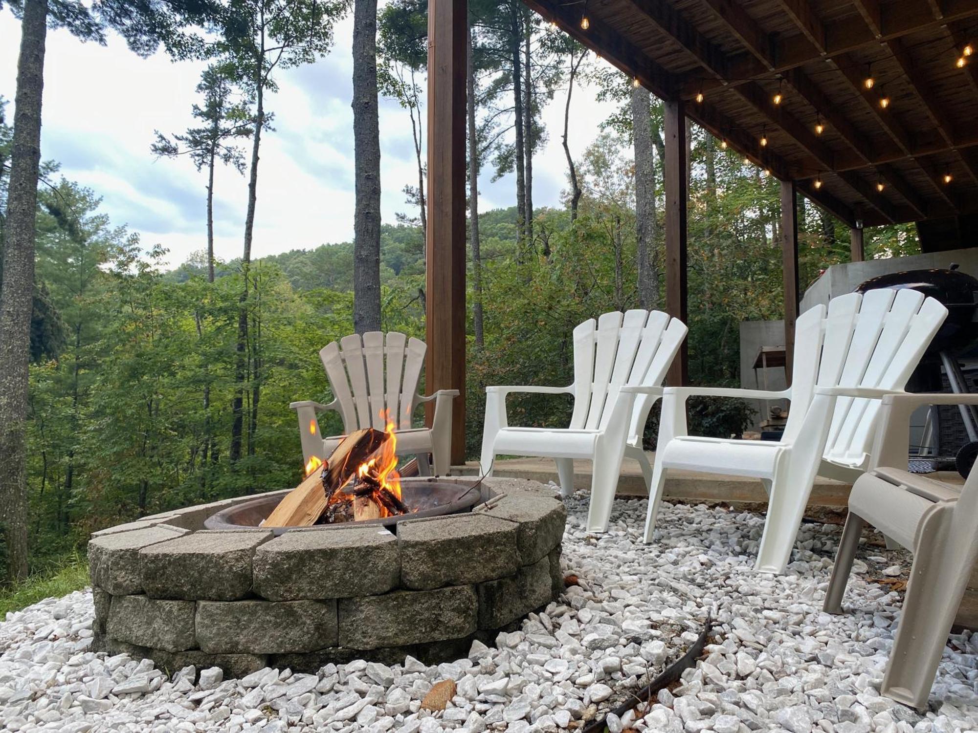 Vila The Cozy Lazy Laurel With Year-Round Mountain Views, Hot Tub, Fire Pit Cherry Log Exteriér fotografie